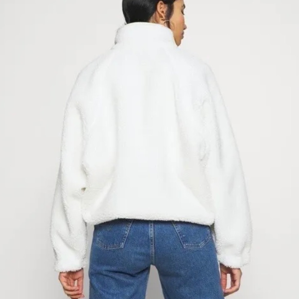 NWOT AEO White & Neon Sherpa Pullover Sweater - Picture 13 of 15